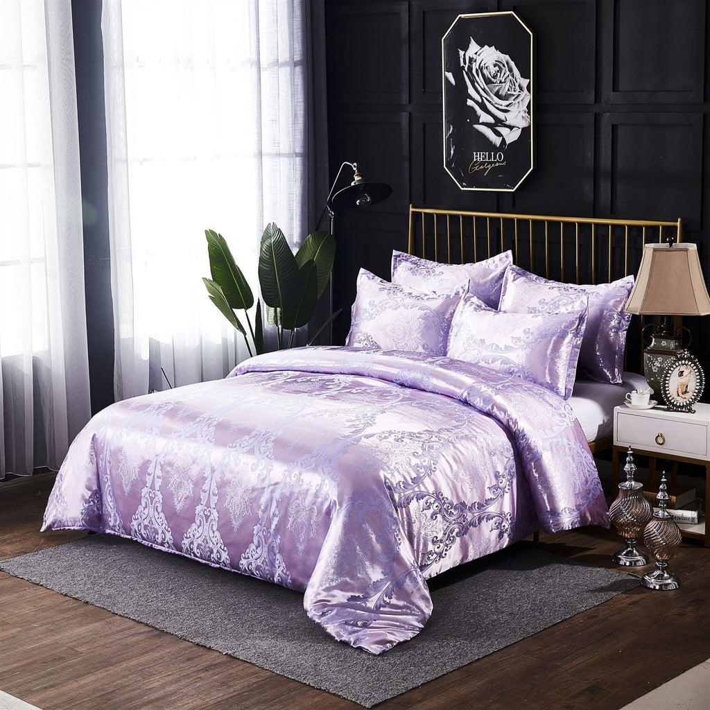 Two/Three-piece polyester bedding set.