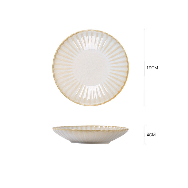 Stoviglie in porcellana in stile rosso giapponese