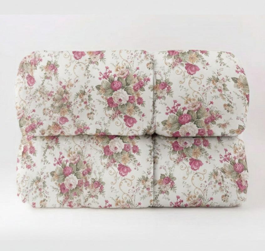 Trapunta Tea Matrimoniale in Cotone Stampa Rose 270x270 cm 