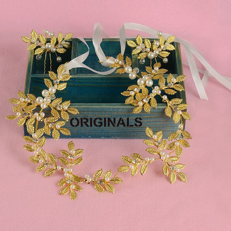 Diadema de boda retro con perlas hecha a mano.