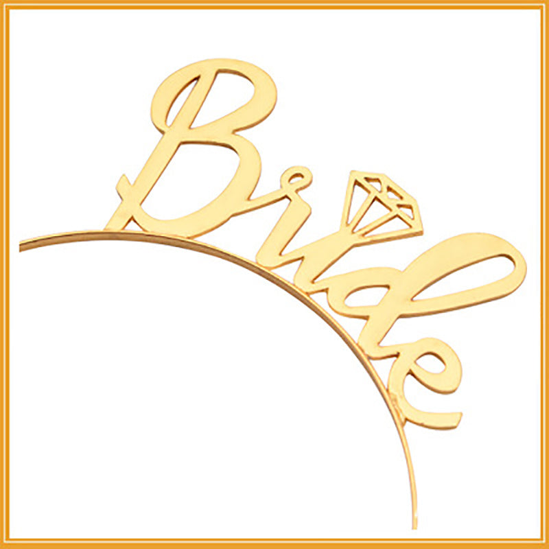 Velo de novia, ropa de noche para la novia.