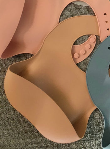 Bavaglino in silicone morbido e impermeabile per neonati con raccogli-cibo, bavaglino in silicone per neonati