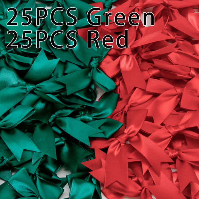 Pacchetti regalo con fiocchi in nastro di raso