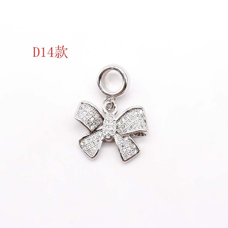 Ciondoli con perline distanziatrici a foro largo placcate in oro 14 carati e rame