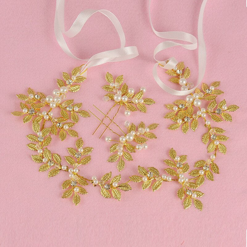 Cerchietto per capelli da sposa in stile retrò con perle fatto a mano.