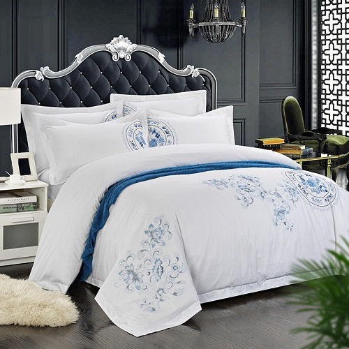 Bedding set four-piece fabric: pure cotton.