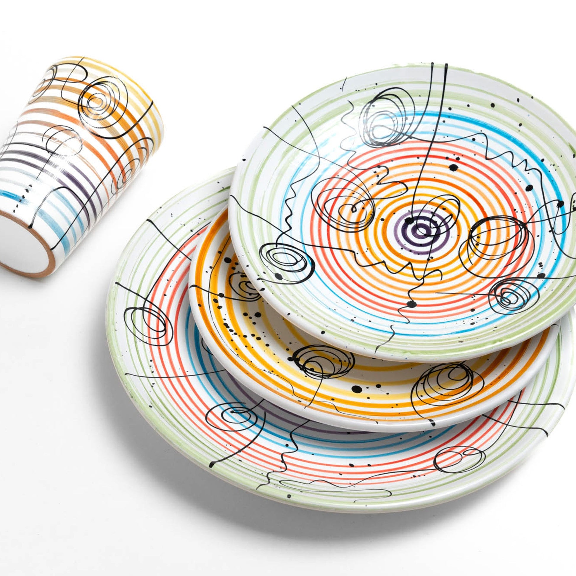 Tris Piatti Cerchi Istintismo con Bicchiere