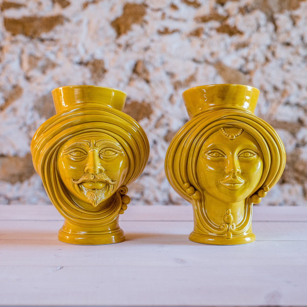 Testa di Moro Donna H 30 Senape - Ceramica Monocromatica Moderna