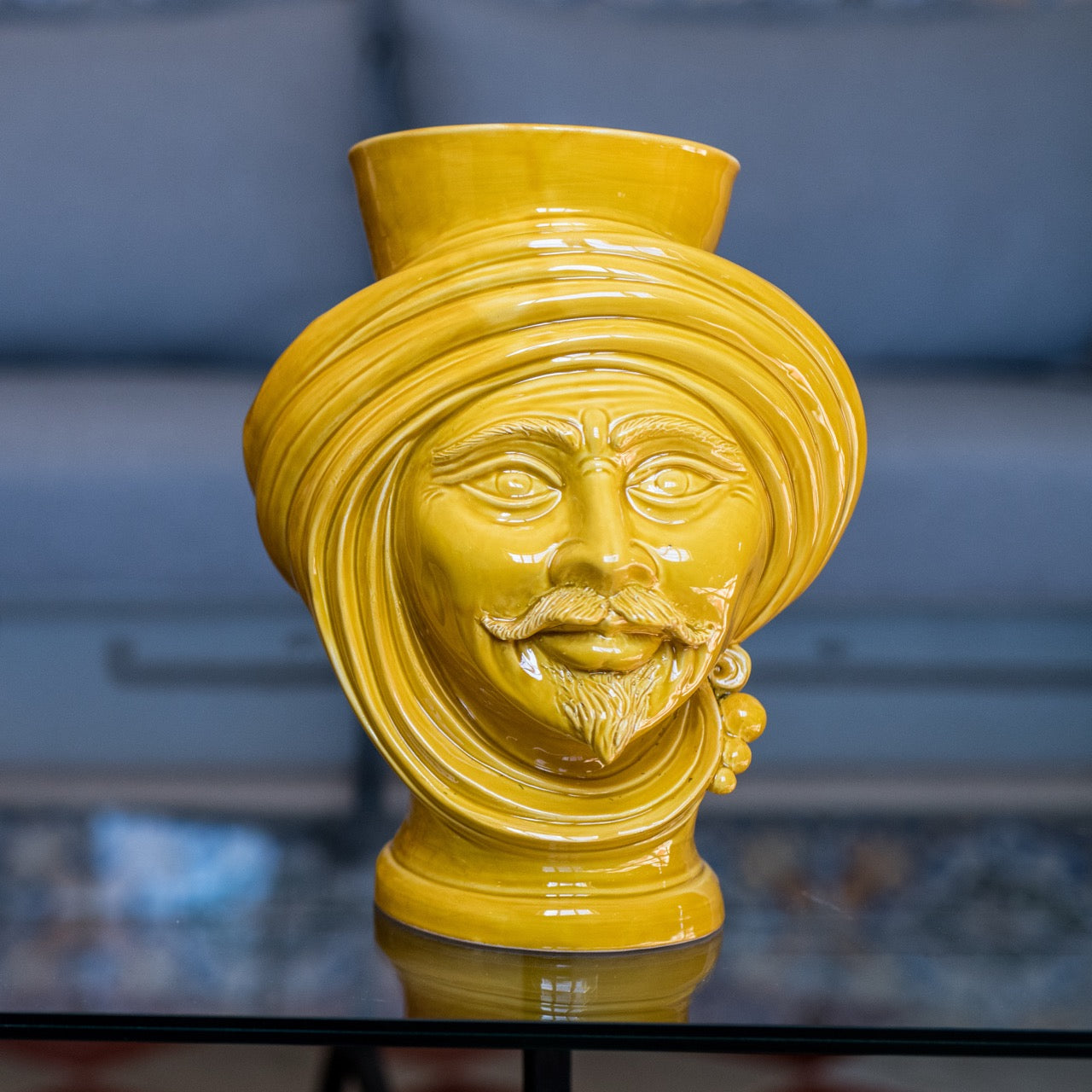 Testa di Moro Uomo H 30 Senape - Cerámica monocromática moderna