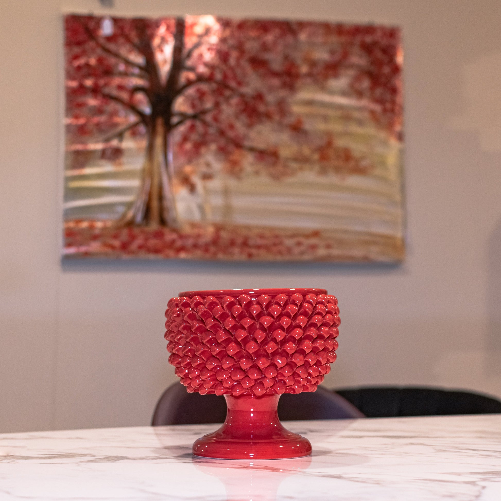 Vaso mezza pigna rosso fuoco in ceramica di Caltagirone