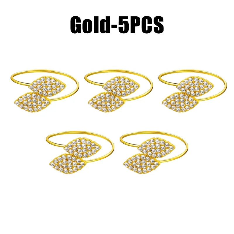 Anelli per tovaglioli con foglie, eleganti decorazioni da tavola in foglia d'oro.