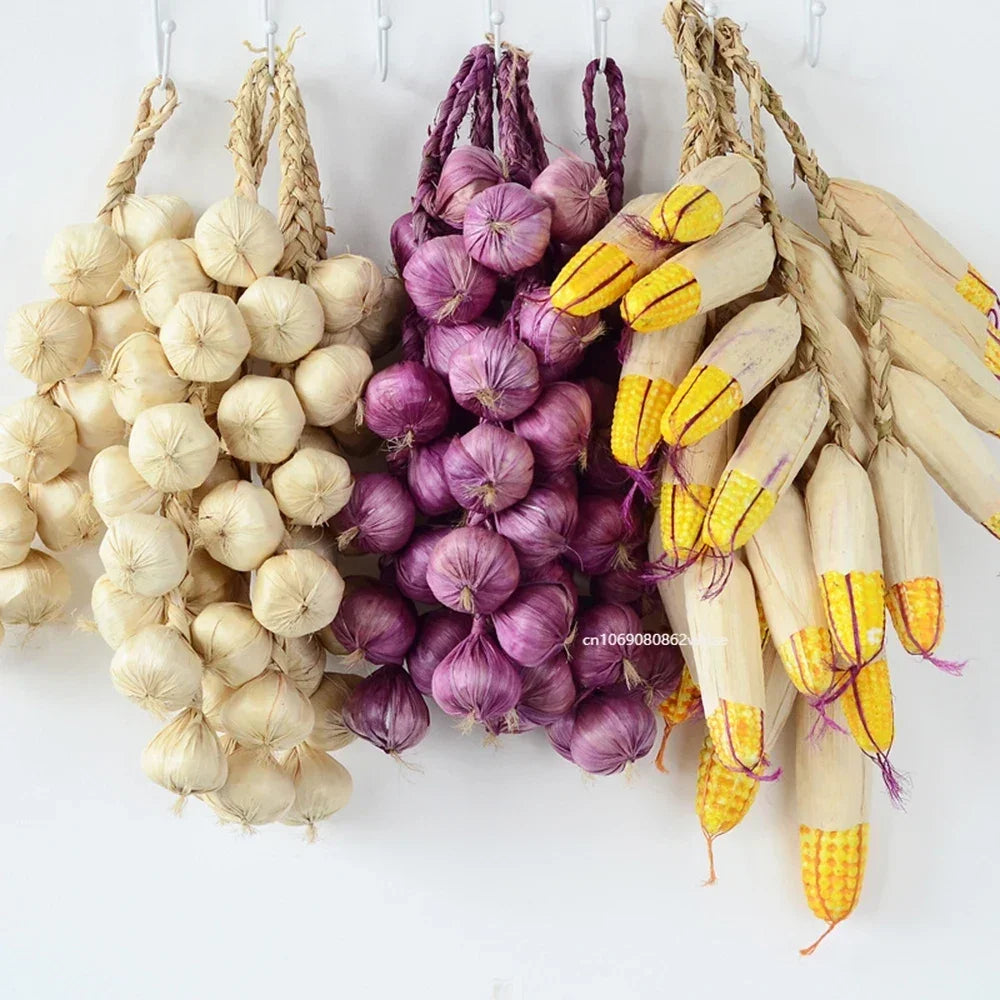 Künstliche Lebensmittel und Gemüse, dekoratives Obst, naturgetreue Schaumstoffdekoration.