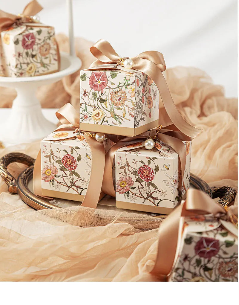 New Mori Series Hand-painted Plant With Ribbon Wedding  Box 20/50pcs