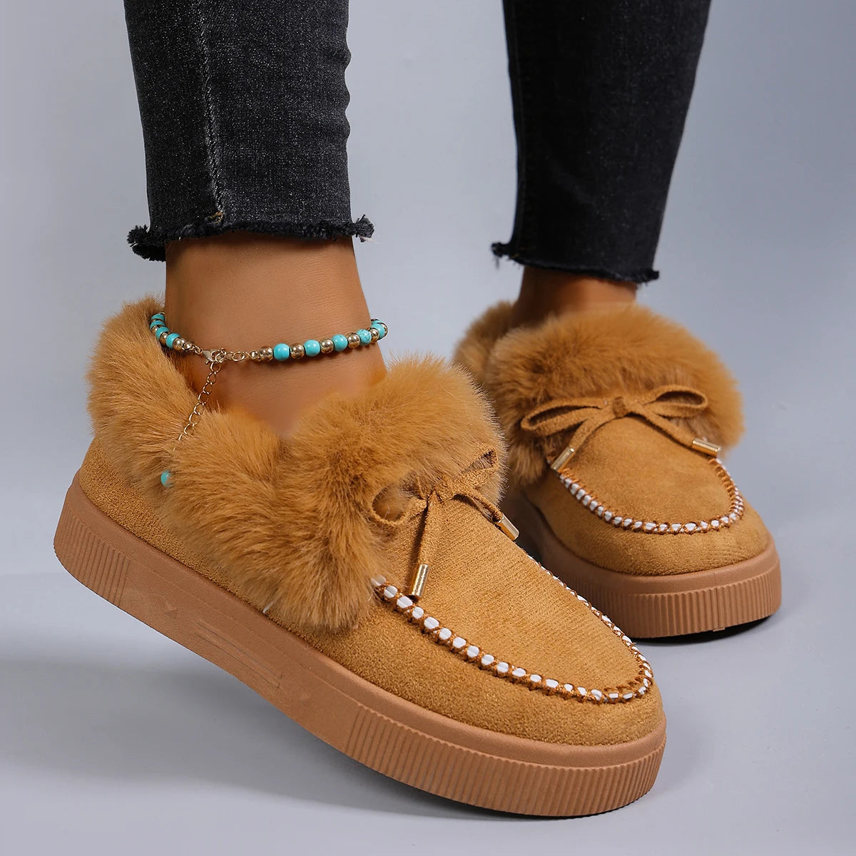 Nuovi stivali sportivi da donna: traspiranti, comodi e caldi