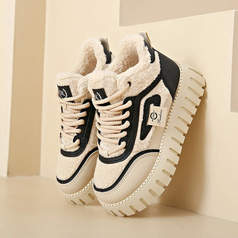 Nuove scarpe invernali calde in cotone da donna con suola spessa in pelliccia di peluche