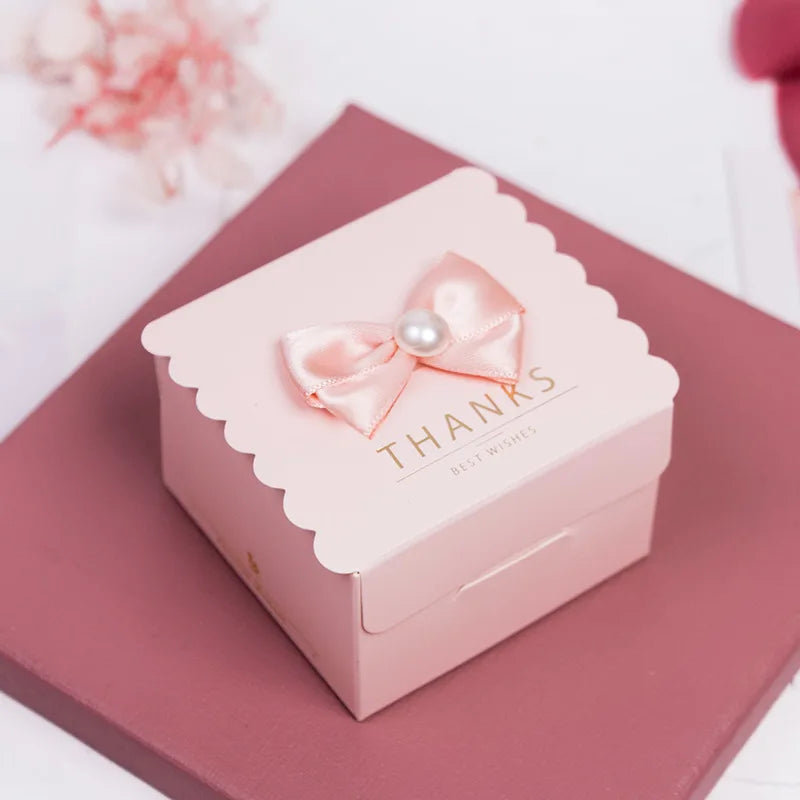 Caja de dulces de flores, bolsa de papel con cinta rosa cuadrada, 5 piezas.