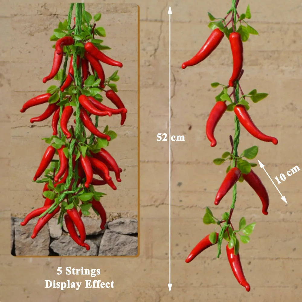 Künstliche Schnüre bilden verschiedene Gemüse- und Obstsorten nach.