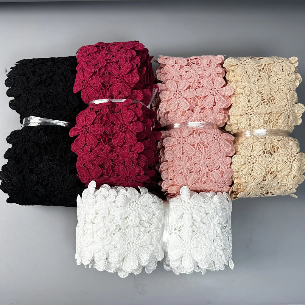 Nastro di pizzo ricamato in cotone con pizzo squisito