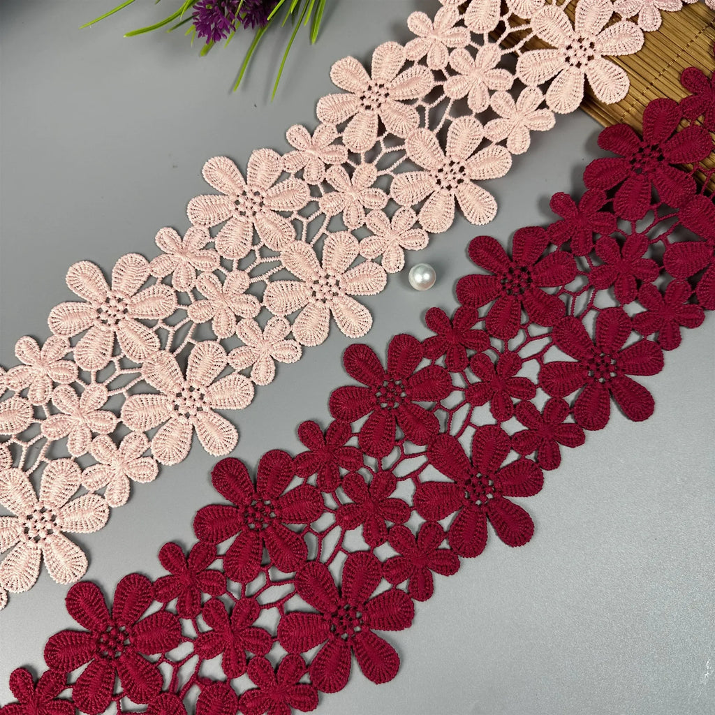 Nastro di pizzo ricamato in cotone con pizzo squisito