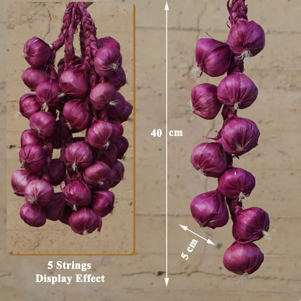Künstliche Schnüre bilden verschiedene Gemüse- und Obstsorten nach.