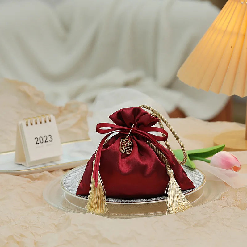 Luxury Packing Drawstring Velvet Pouch Sachet Gift.
