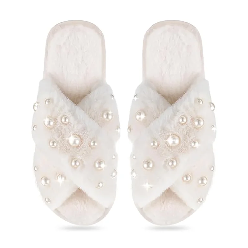 Ciabatte da sposa con perle per matrimonio