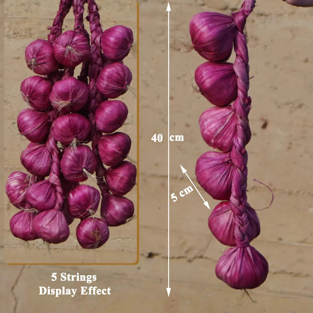 Künstliche Schnüre bilden verschiedene Gemüse- und Obstsorten nach.
