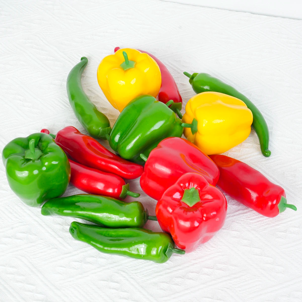 Künstliches PE-Paprika-Grün-Simulationsgemüse-Fruchtmodell für Partys.