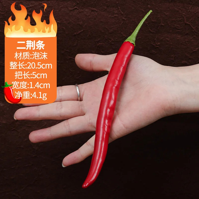 Künstliche Dekorationen, simuliertes Gemüse.