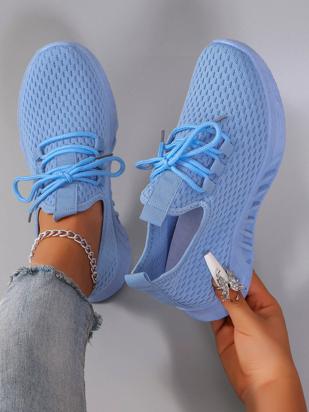 Scarpe basse estive da donna in rete traspirante