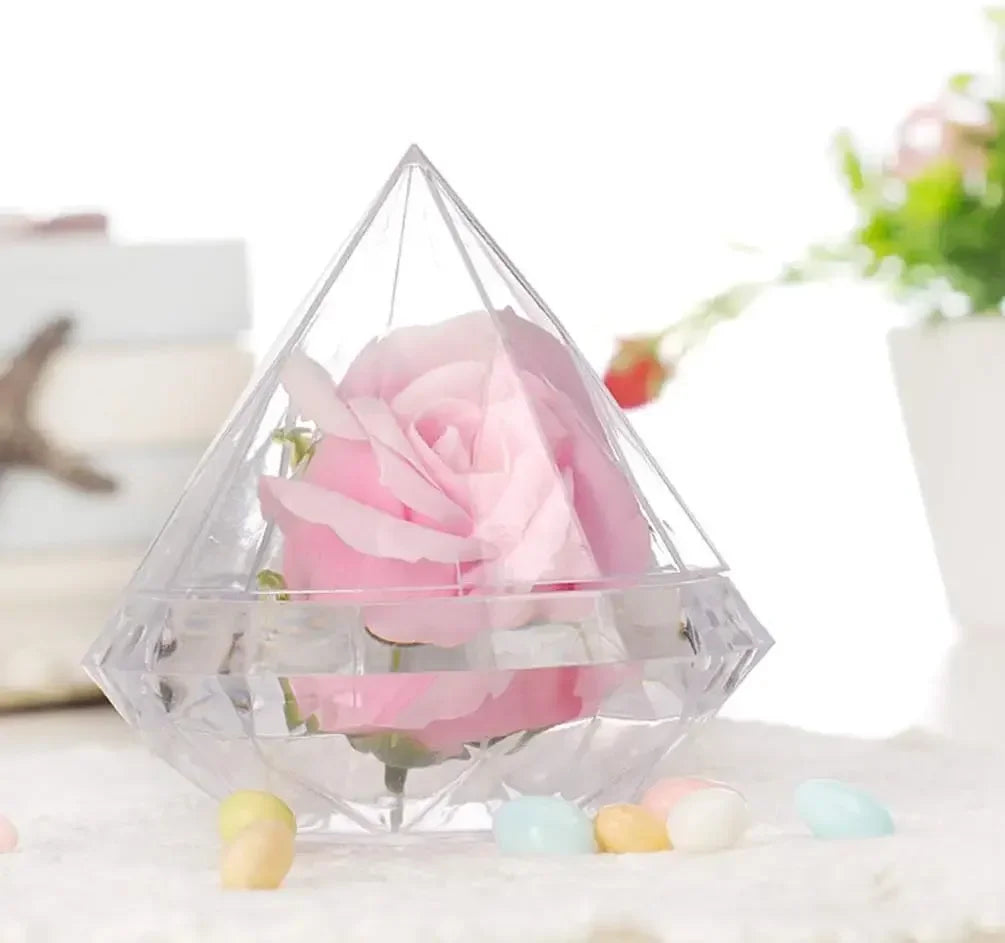 Diamond Shaped Candy Boxes Transparent Wedding Favors 12 Pcs Container.