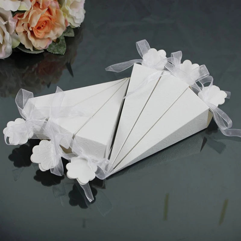 Bomboniera per matrimonio con scatola di caramelle/riso a forma di cono