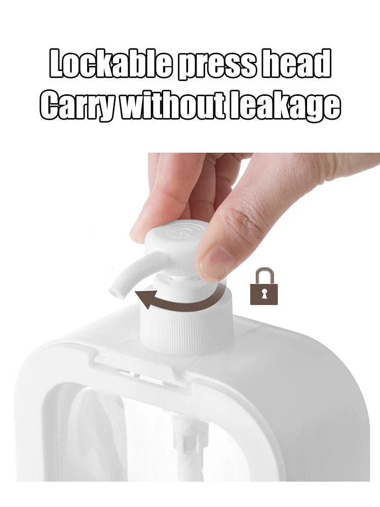 Flacone dispenser di sapone trasparente di grande capacità.