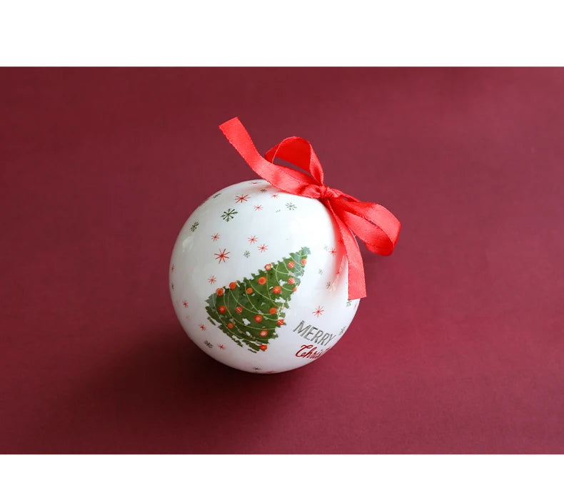 Colgante decorativo de bolas navideñas para el festivo árbol de Navidad.