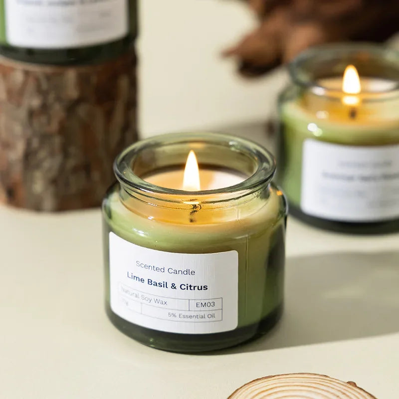 Candela per aromaterapia con piante naturali, senza fumo, in cera di soia verde, in vetro