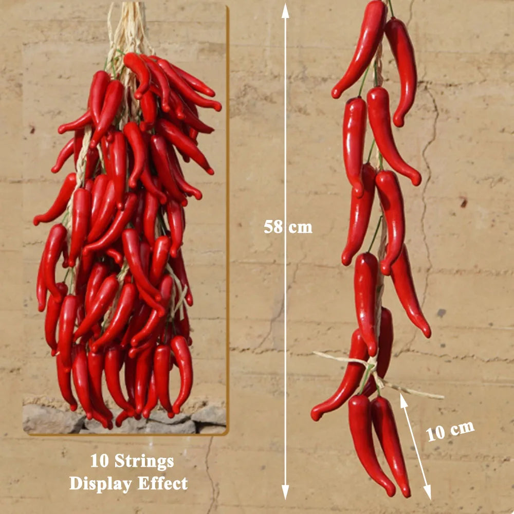 Künstliche Schnüre bilden verschiedene Gemüse- und Obstsorten nach.