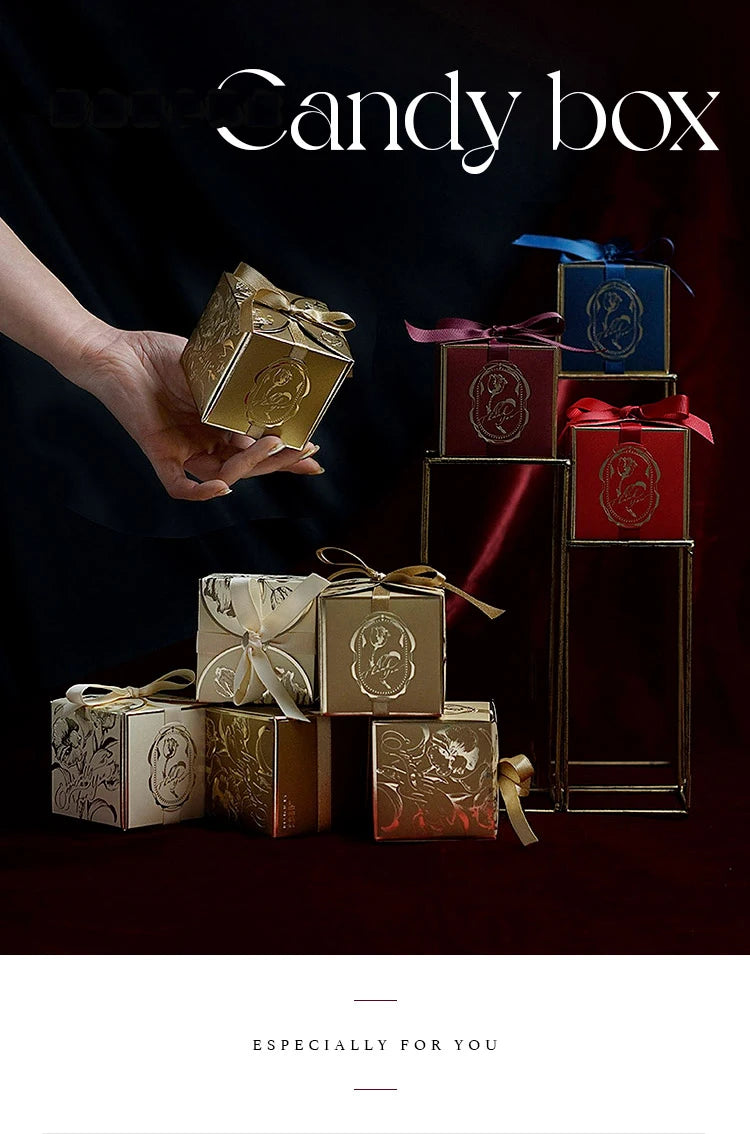 Cajas de cartón para regalo con forma de tulipán y flores para dulces.