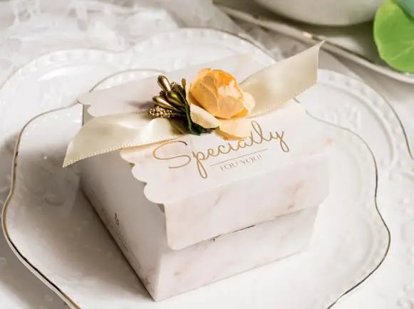 Caja de dulces de flores, bolsa de papel con cinta rosa cuadrada, 5 piezas.