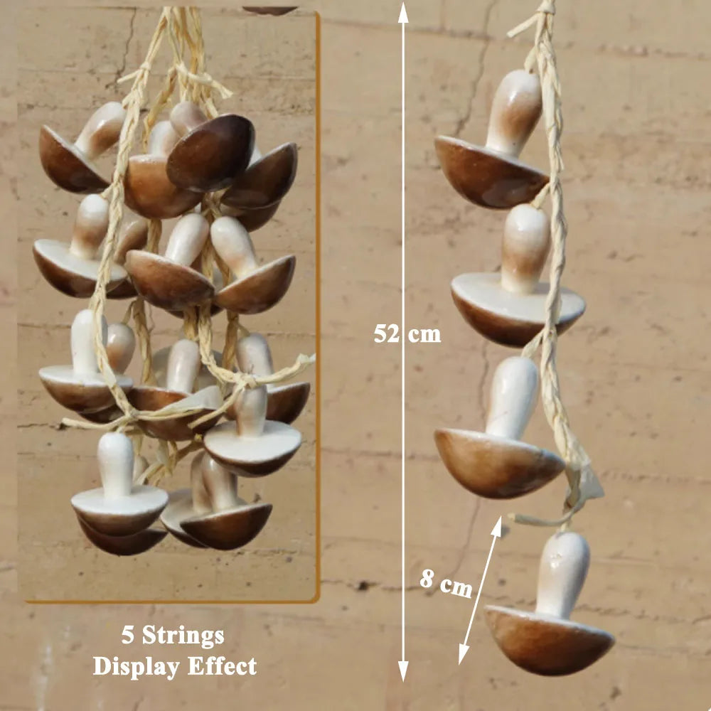 Künstliche Schnüre bilden verschiedene Gemüse- und Obstsorten nach.