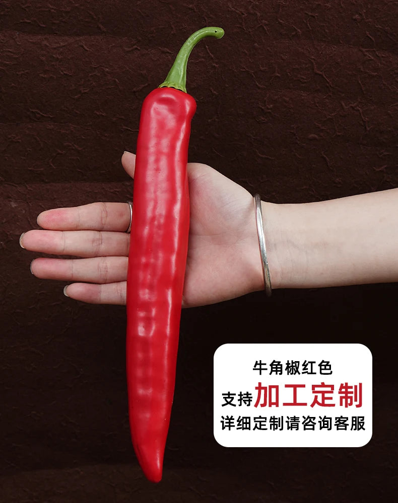 Künstliche Dekorationen, simuliertes Gemüse.