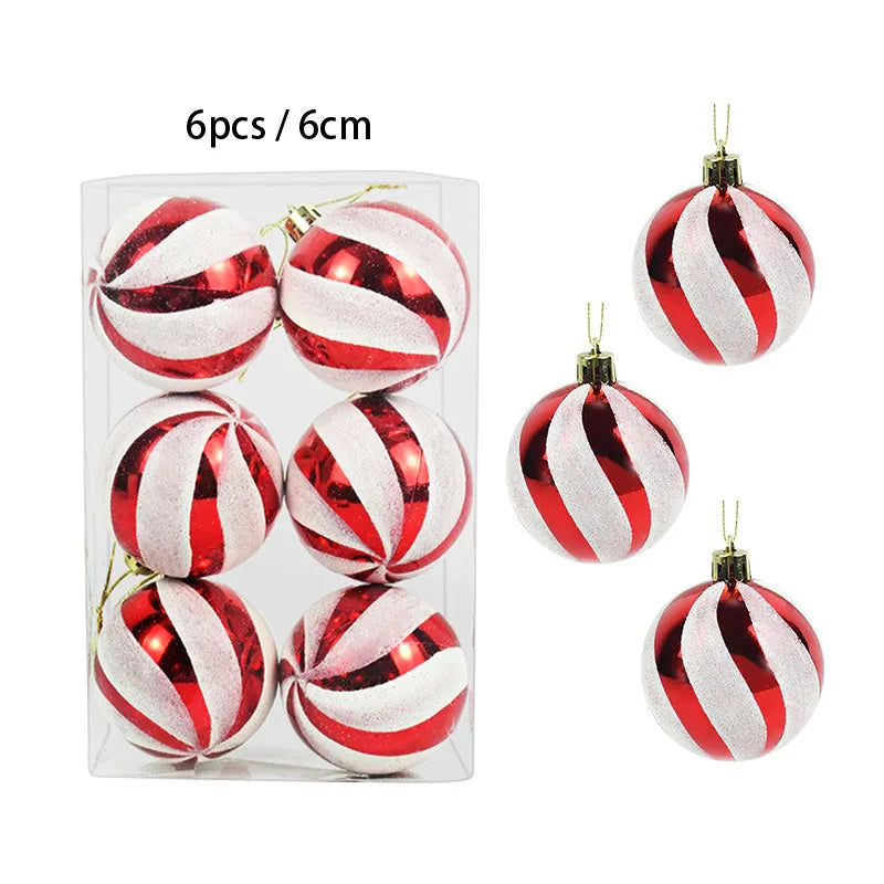 Adorno de bolas navideñas de plástico en caja, en colores rosa y dorado surtidos.