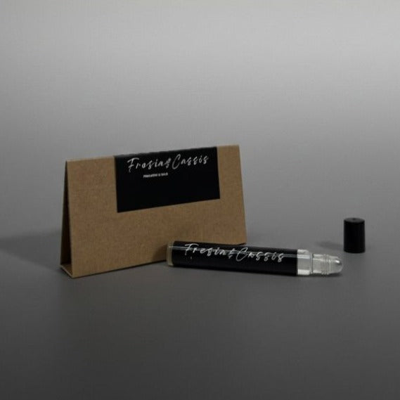 PROFUMO IN OLIO ROLL-ON FRESIA UND CASSIS – 15 ml