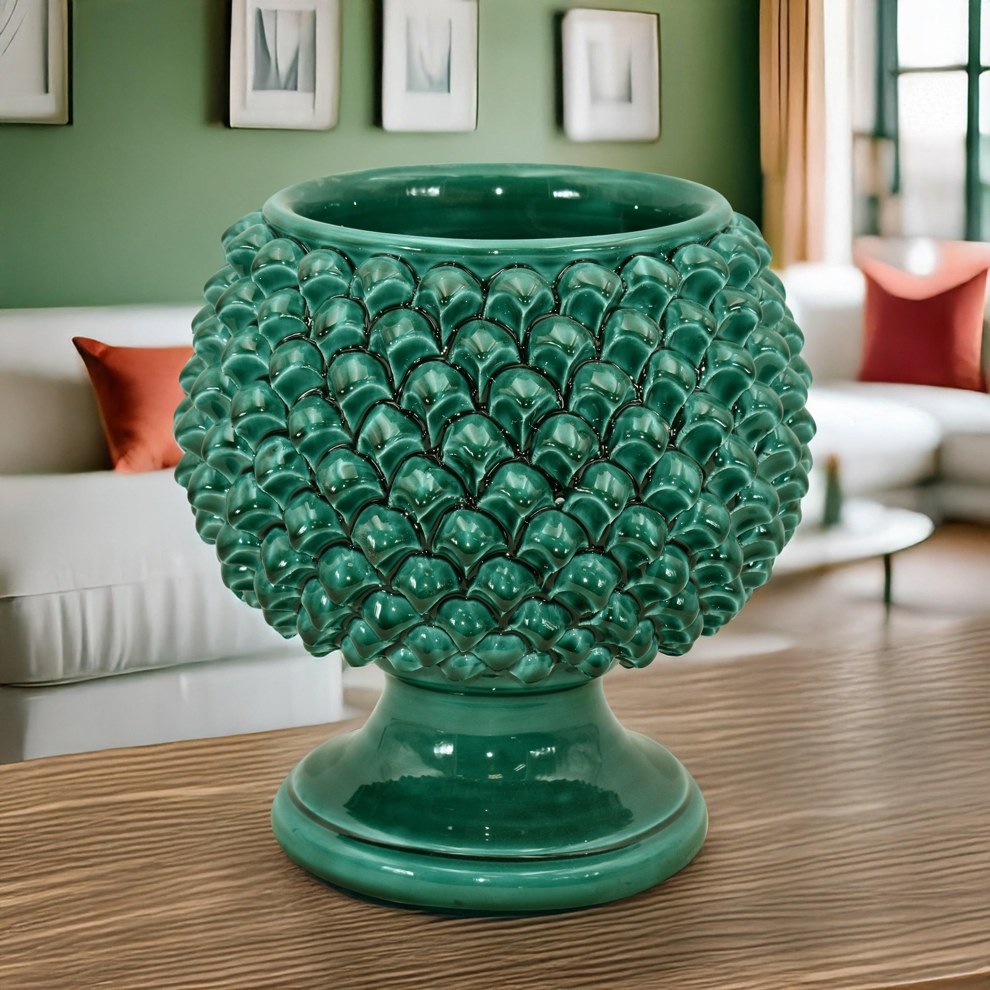 Vaso mezza pigna verde smeraldo in ceramica di Caltagirone